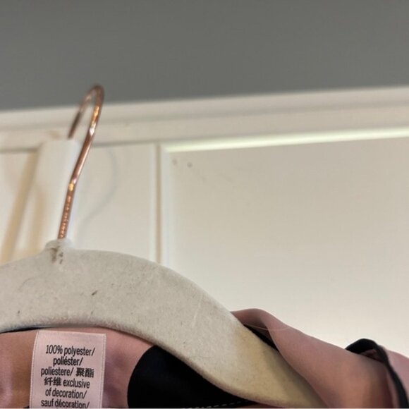 Victoria’s Secret Polka Dot Button Front Satin Pajamas Pink Black Size Small - Picture 3 of 3